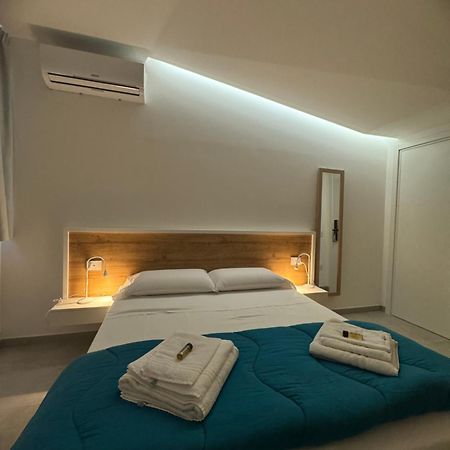 Space Tower Rooms Неаполь Экстерьер фото